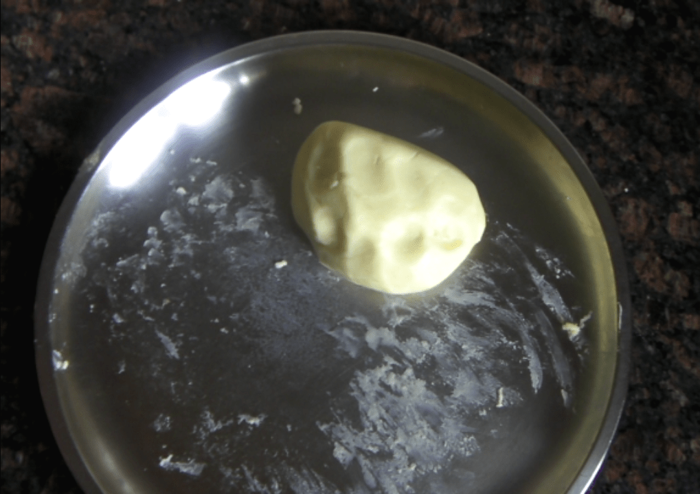 Easy Mawa and Coconut Modak / Instant Modak With Milk Powder