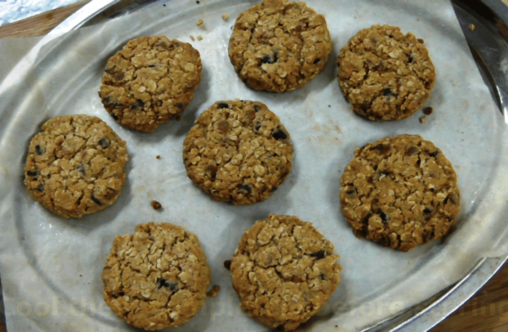 Breakfast Oats Chocolate chip Cookies