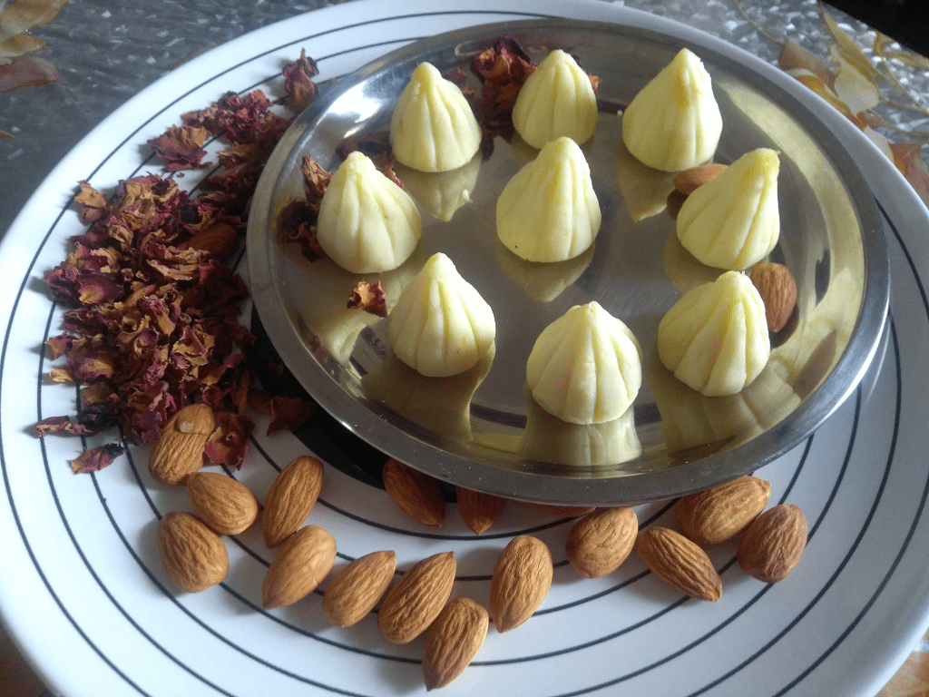 Easy Mawa and Coconut Modak | Instant Modak With Milk Powder