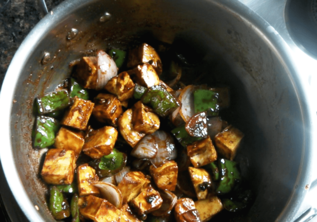 Easy and Healthy Chili Paneer With Soya Sauce