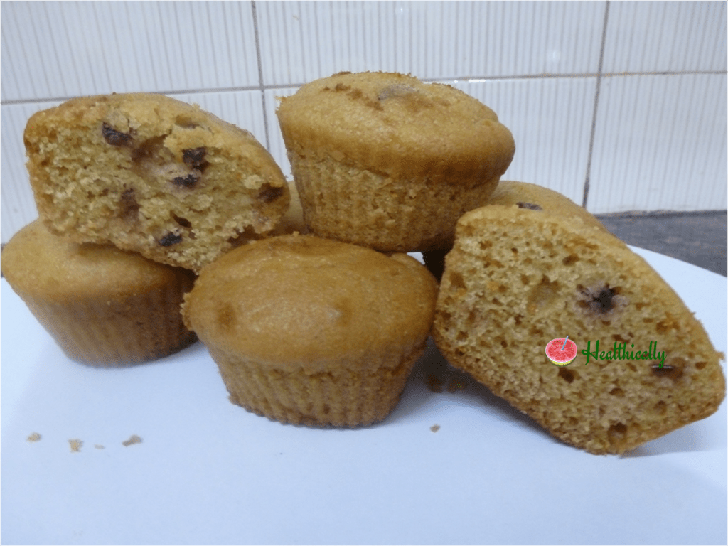 Whole wheat orange and cranberry muffins