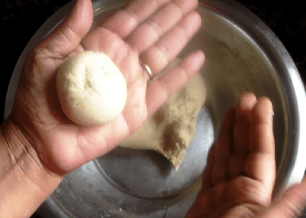 Easy whole wheat tawa naan recipe (without yeast)