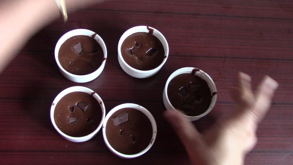 Eggless Chocolate Lava Cake / Easy Molten Chocolate Cake