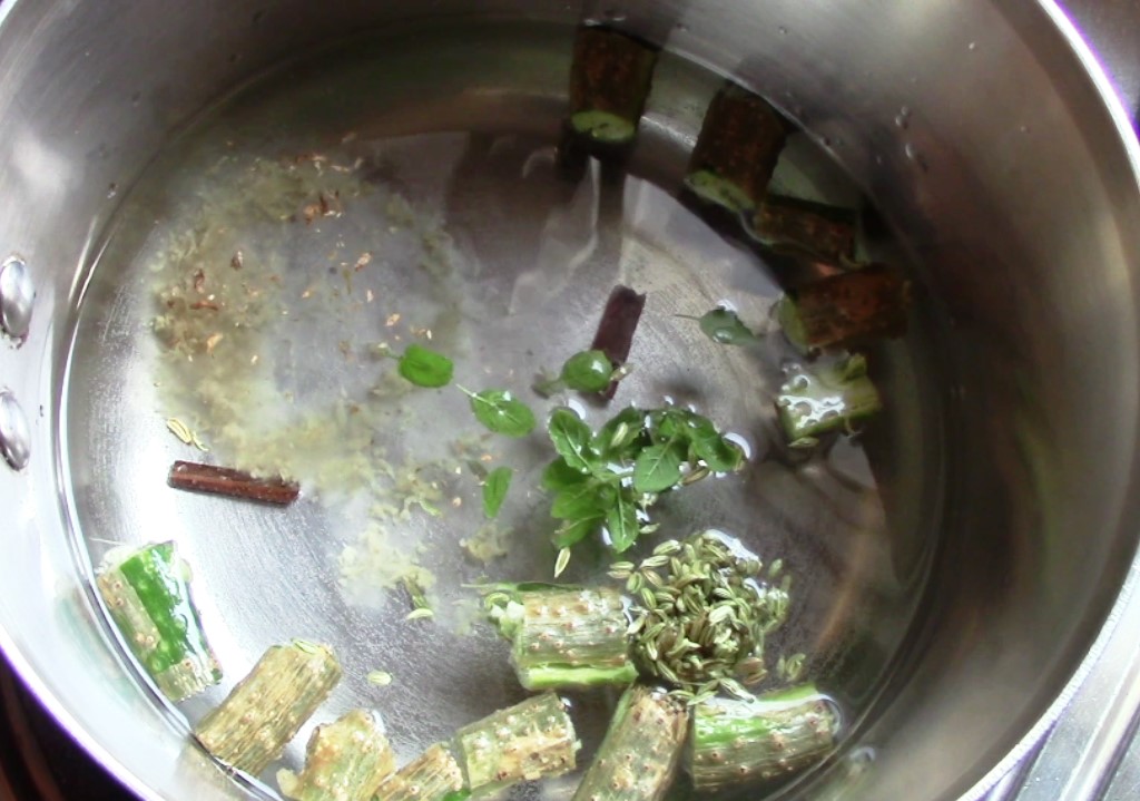 Giloy / How To Make Immunity Booster Herbal Giloy Tea