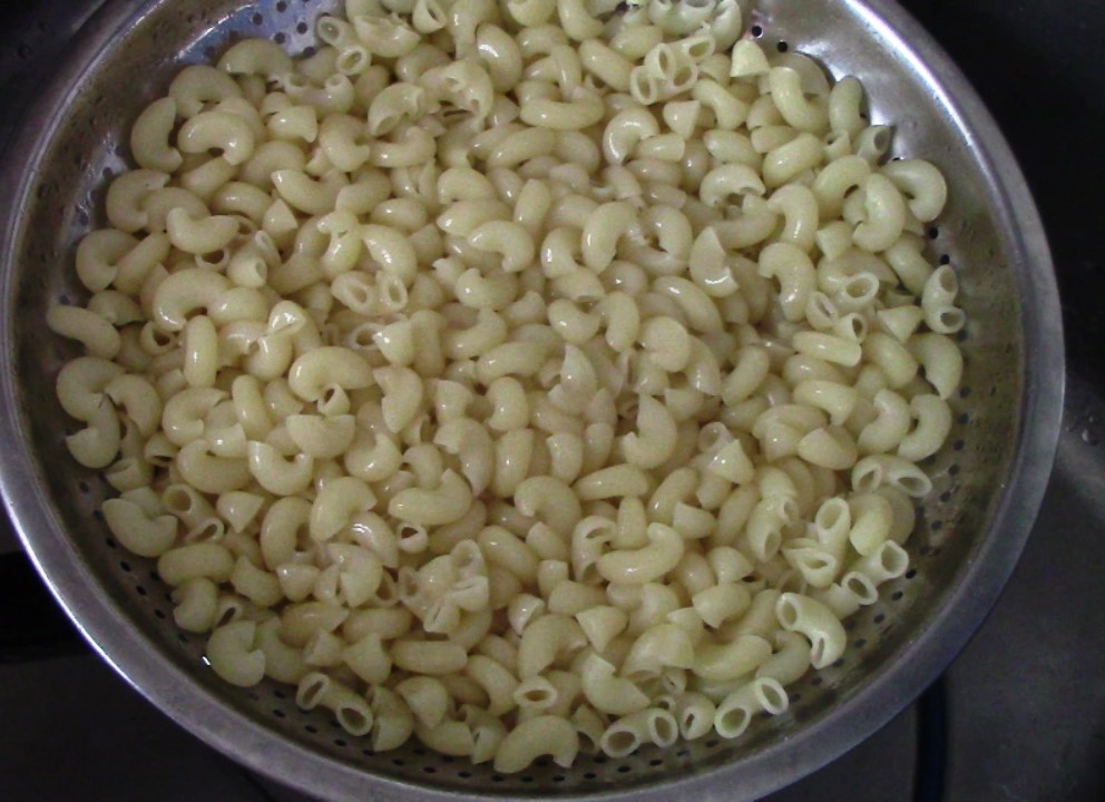 Easy Pan-roasted Vegetable Sauce Macaroni Pasta Recipe