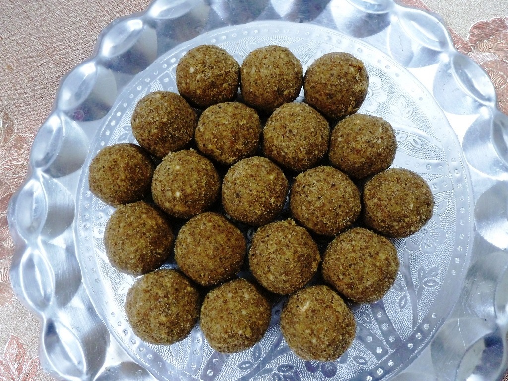 methi ladoo