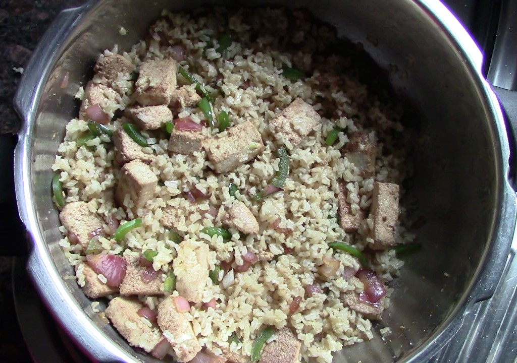 Tofu Fried Brown Rice