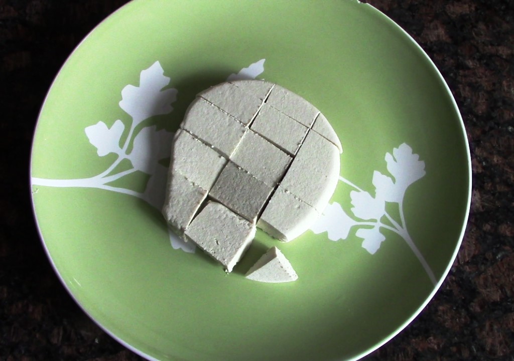 How To MakeTofu At Home | Homemade Soya Paneer Recipe