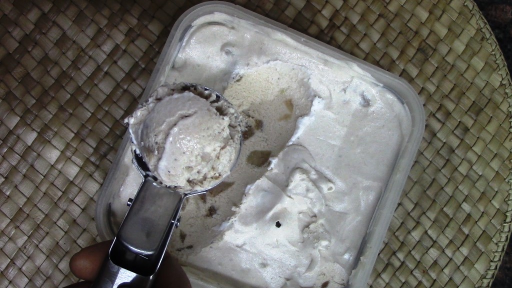 2-Ingredients Chikoo Ice Cream(Sugar & Dairy-free)