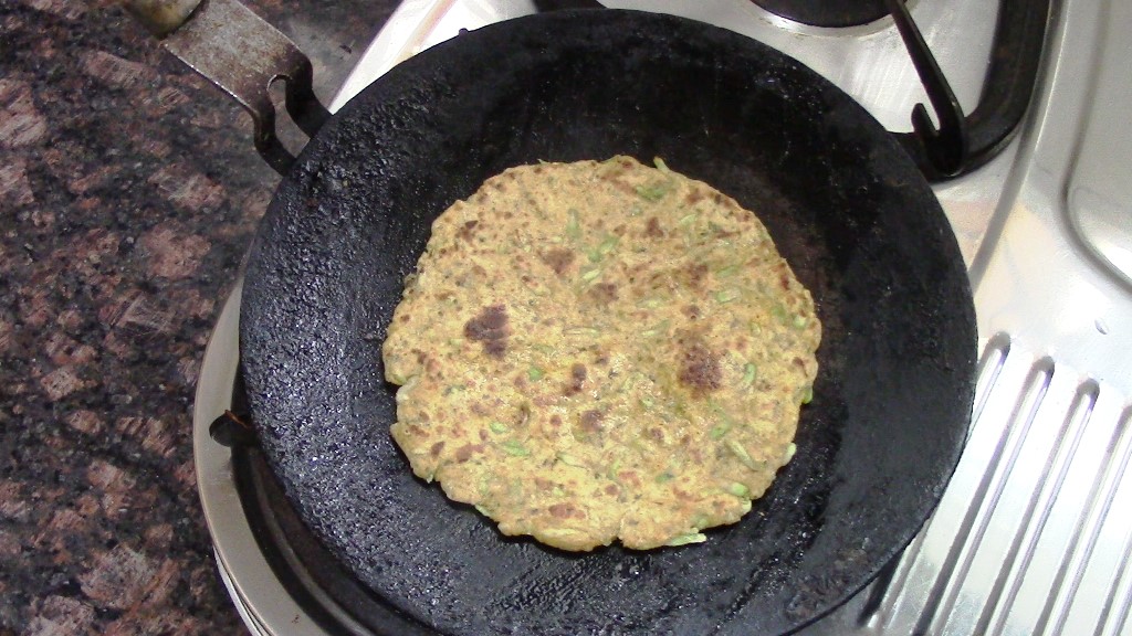 Lauki Ka Paratha | Healthy Summer Special Breakfast Recipe