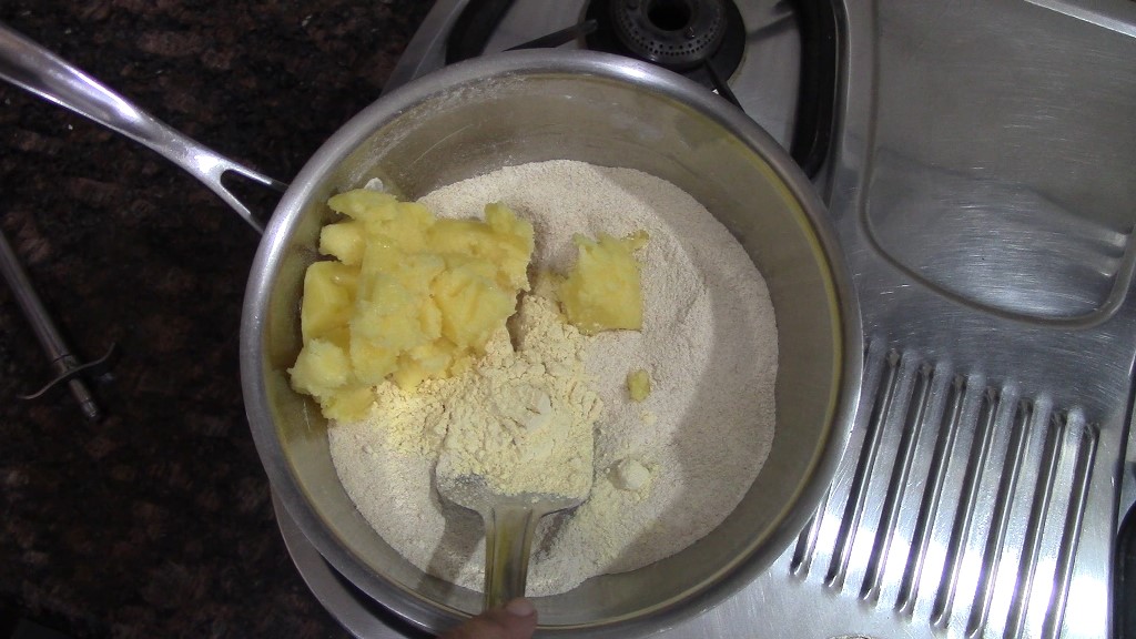 Delicious Urad Dal Barfi Recipe: No Soaking Required!