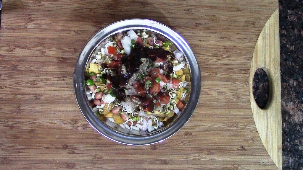 Sprouts Bhel Puri Chaat | No Fire Quick Snack