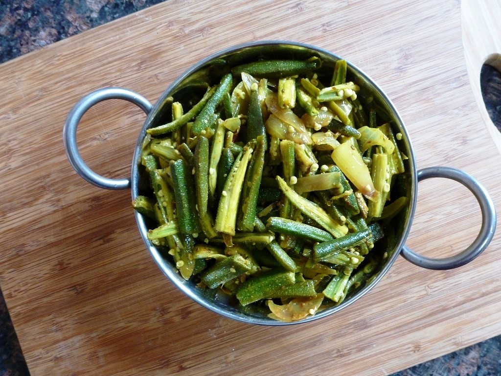 Bhindi do pyaza