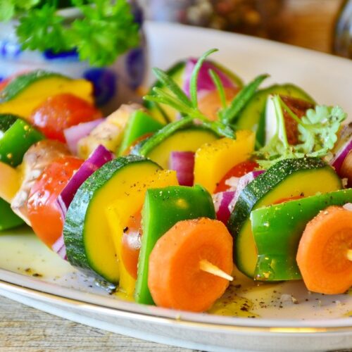 vegetable skewer, paprika, tomato