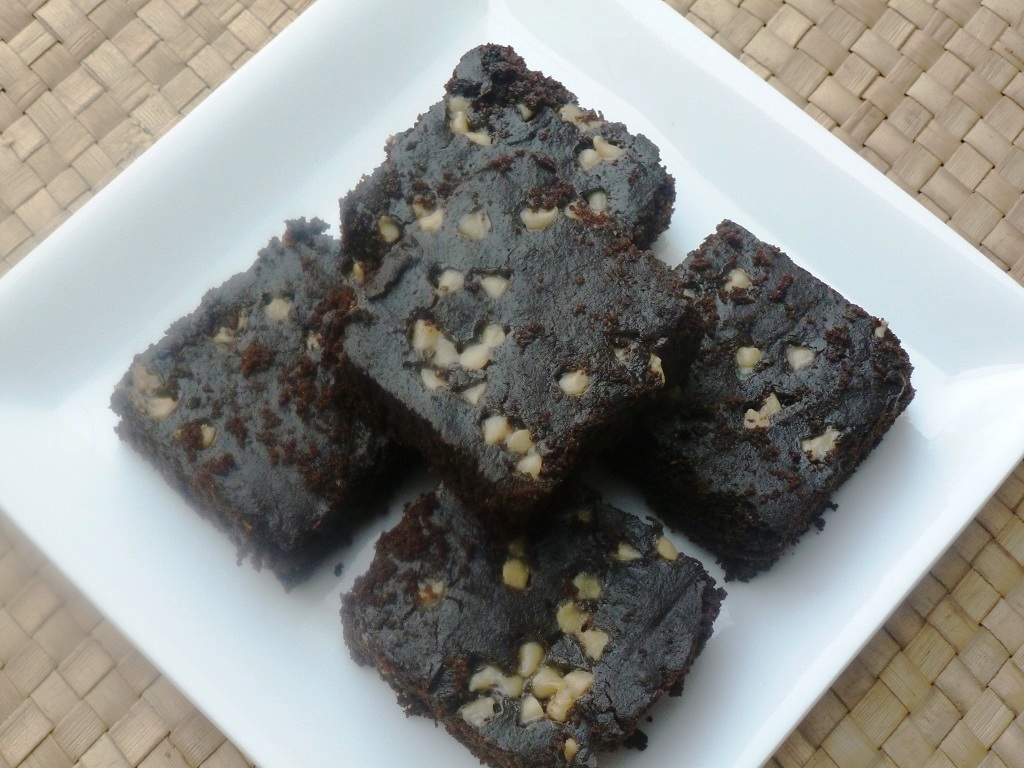 Eggless brownie recipe without chocolate