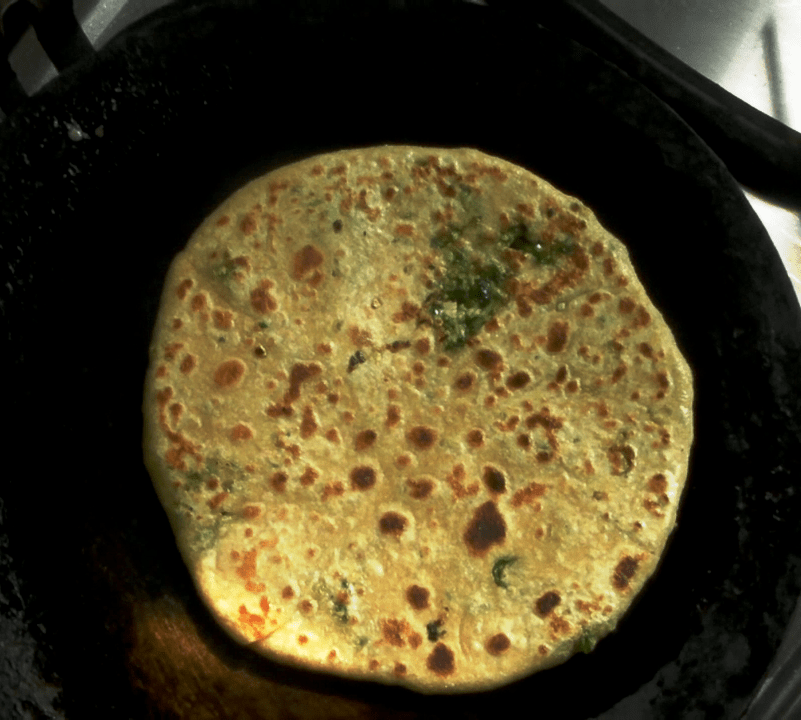 Stuffed Cauliflower Methi Paratha Recipe | Gobhi Methi ke Parathe 