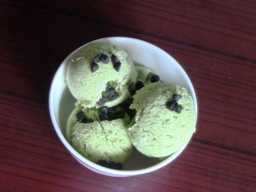 Spinach Kiwi Ice Cream | Healthy & Vegan Dessert