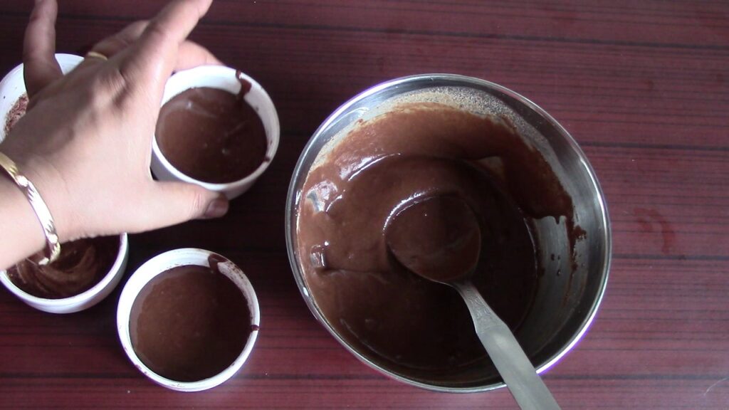 Eggless Chocolate Lava Cake / Easy Molten Chocolate Cake