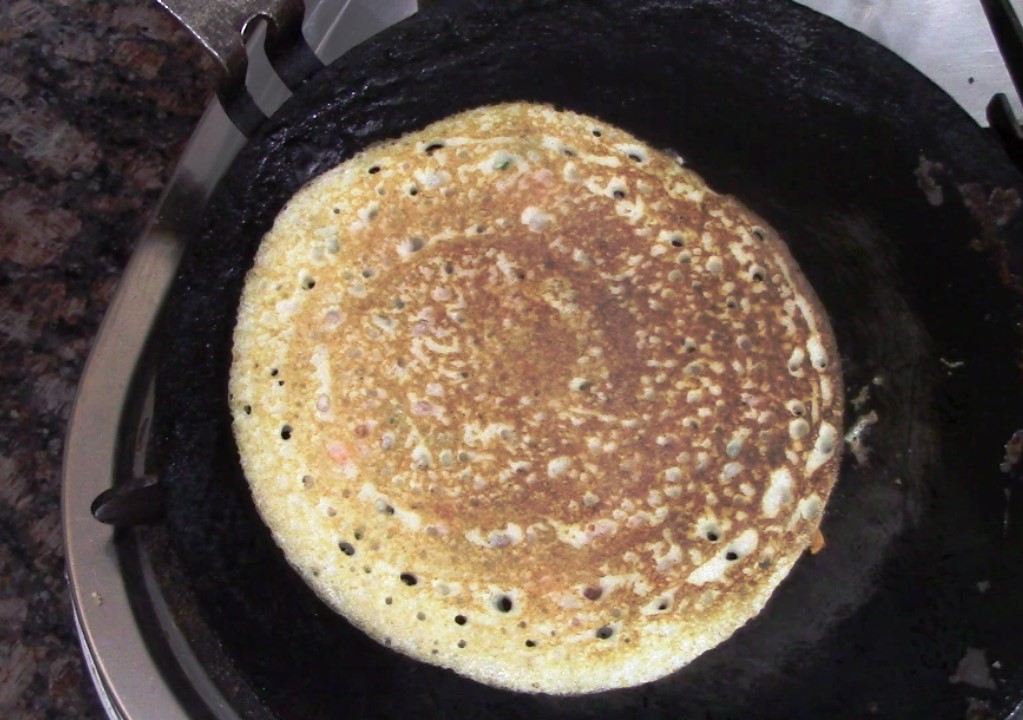 Mix Vegetable Uttapam / Uttapam Recipe From Scratch