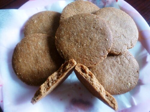 Simple Wheat Flour Oats Biscuits | Eggless Digestive Biscuits