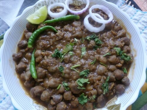 Pindi Choley | Easy Punjabi Style Chole Masala Recipe