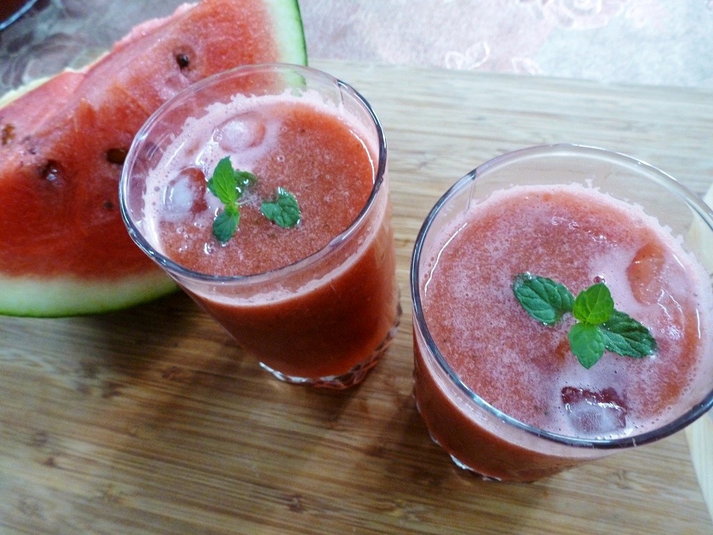 5 Minute Watermelon Mint Juice( No Added Sugar)