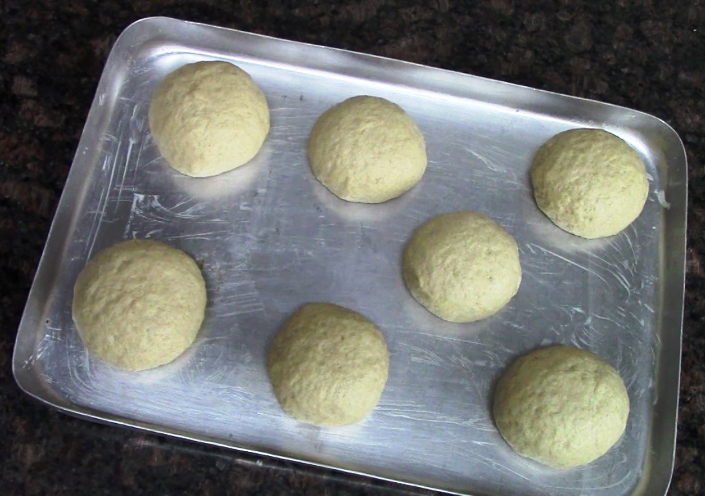 Wheat flour and semolina bun / Eggless burger bun recipe