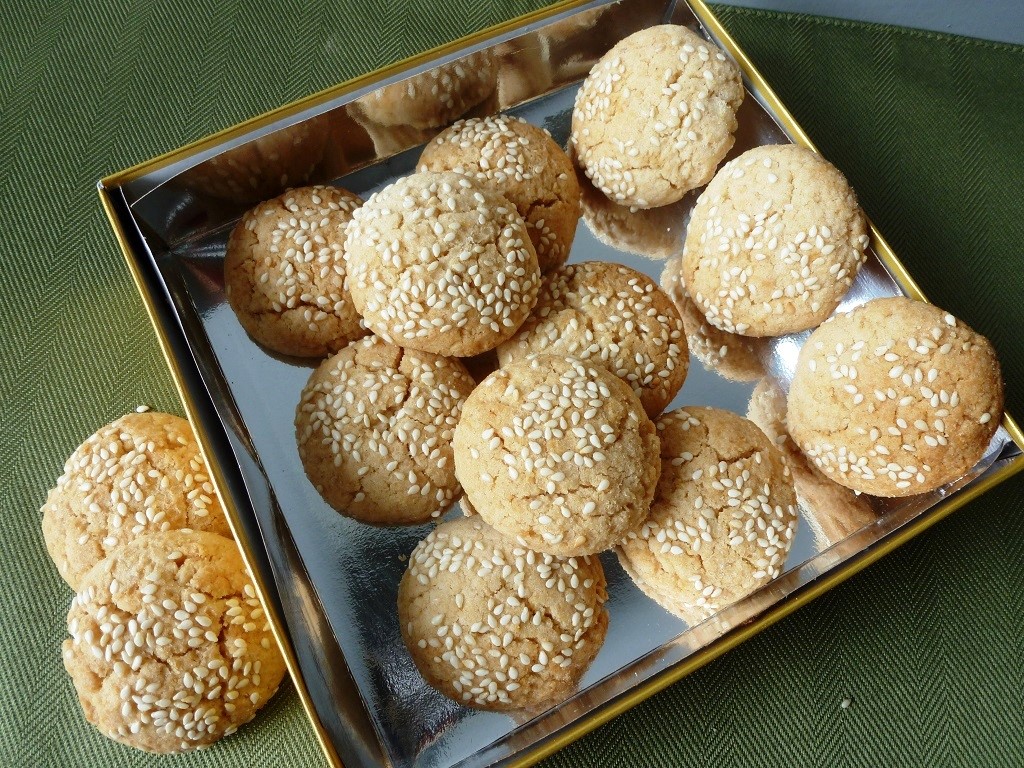 Jowar Coconut Cookies | Healthy Millet Cookies Recipe (Eggless & Gluten-Free)