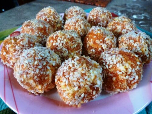 Easy Carrot Laddu | Gajar ke Ladoo | Healthy Dessert for Kids