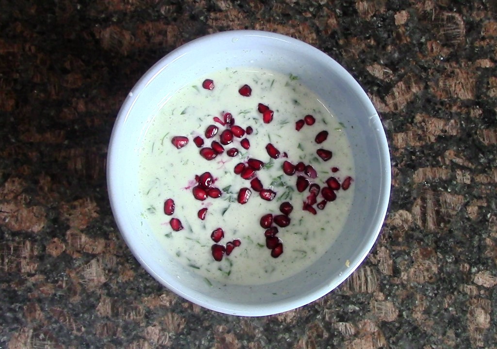 Healthy Bathua Raita | Easy Raita Recipe With Chenopodium