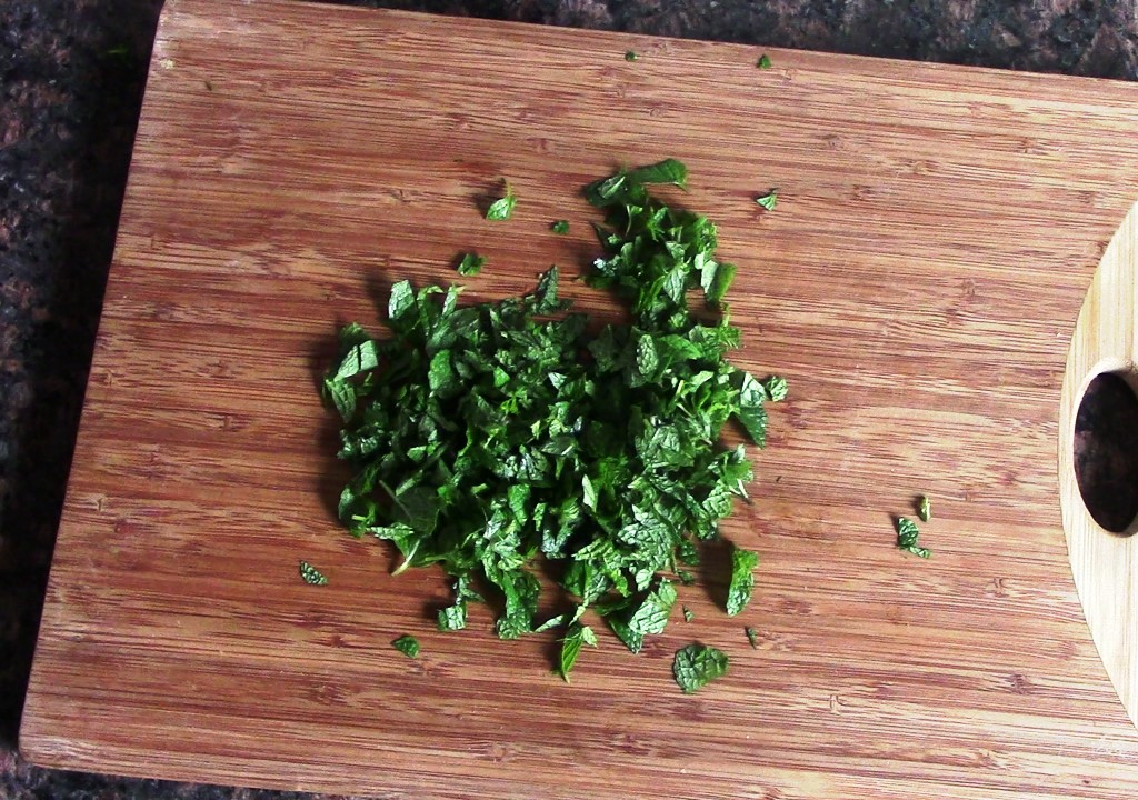 Easy Mint Leaves Multigrain Paratha Recipe