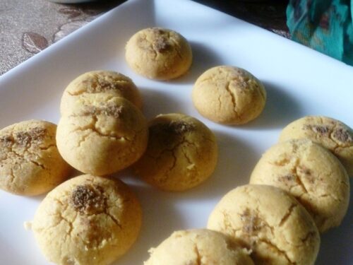 4 Ingredient Besan Nankhatai | Easy Eggless Indian Cookies