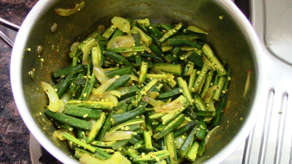 bhindi do pyaza recipe dhaba style