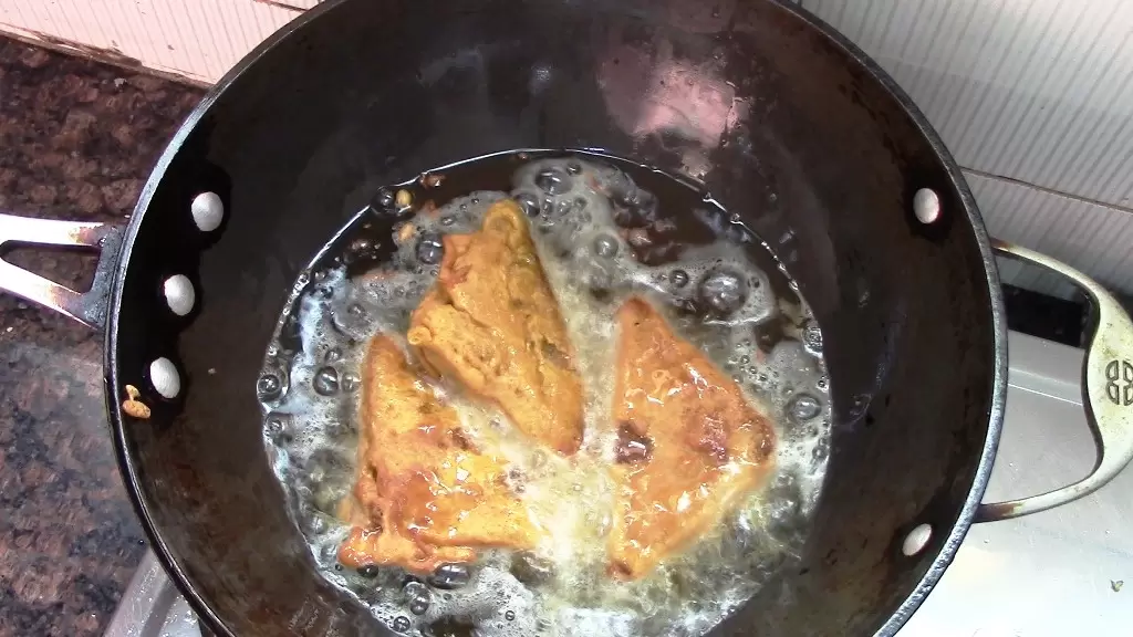 Mini Bread Pakora Recipe Without Potato | Easy Monsoon Snack 18 indian bread pakora recipe