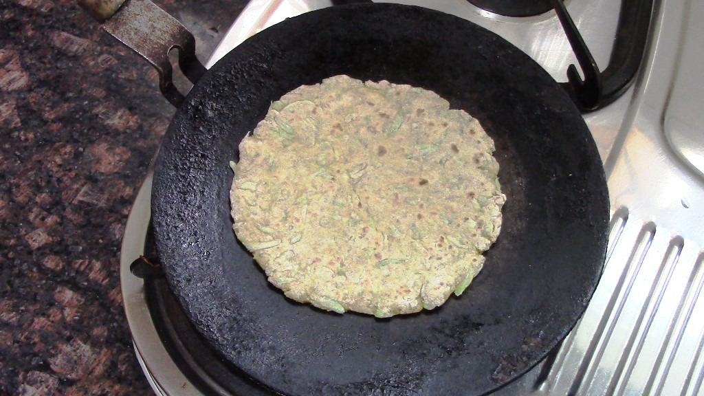 Lauki Ka Paratha | Healthy Summer Special Breakfast Recipe