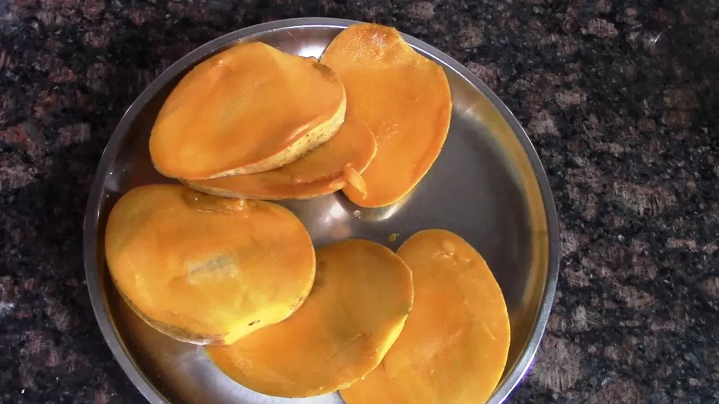 No Bake Mango Cheesecake Recipe | Easy Eggless Cheesecake Without Gelatin or Agar Agar 10 7 Healthically Kitchen