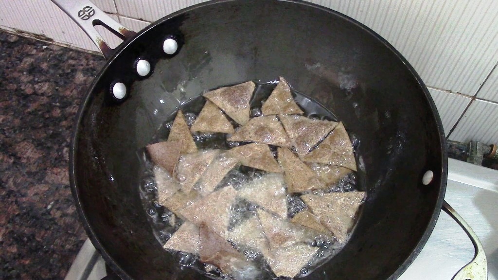 crispy ragi nachos