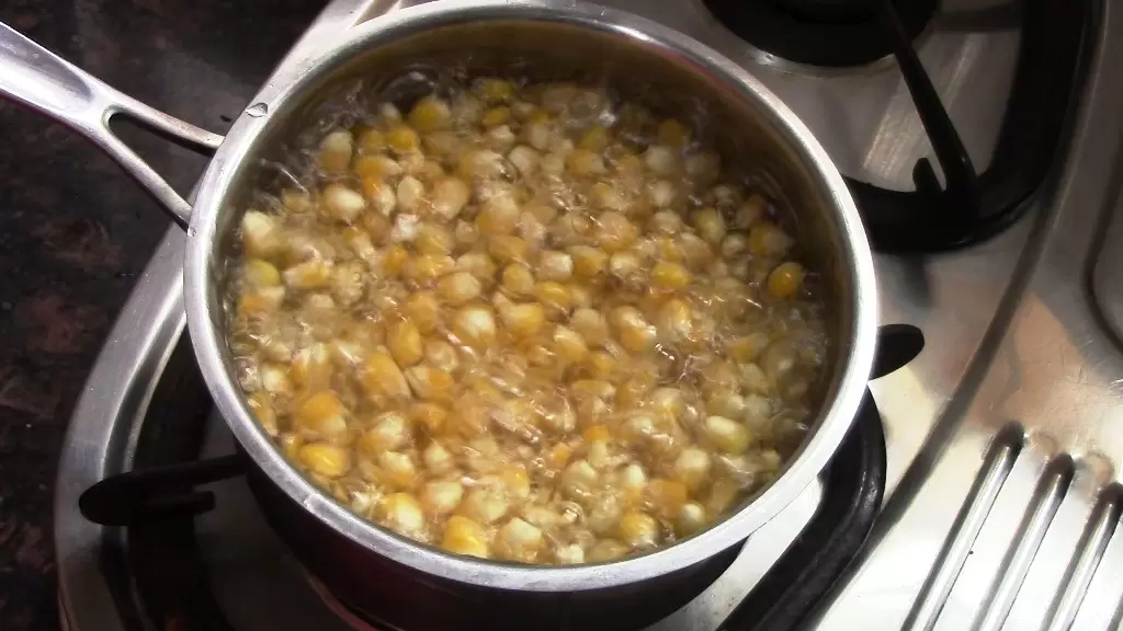 Easy Sweet Corn Salad Recipe for Weight Loss 6 3 1 Healthically Kitchen
