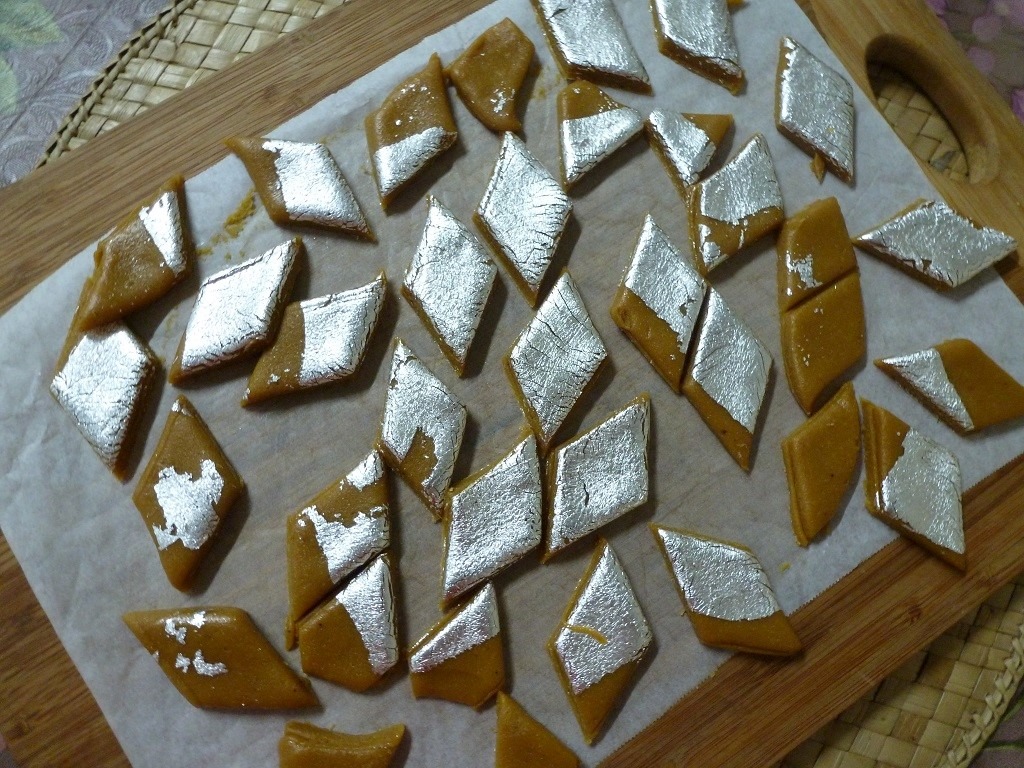 Delicious Besan Katli Recipe: A Sweet Delight For Festive Time