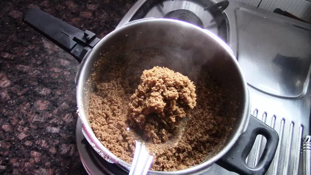 How to Make Methi Panjiri With Jaggery | मेथी रागी पंजीरी रेसिपी 22 methi panjiri