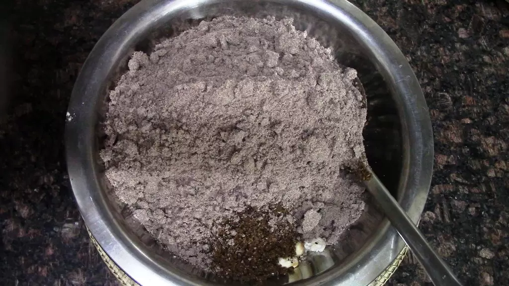 How to Make Methi Panjiri With Jaggery | मेथी रागी पंजीरी रेसिपी 27 healthy methi panjiri
