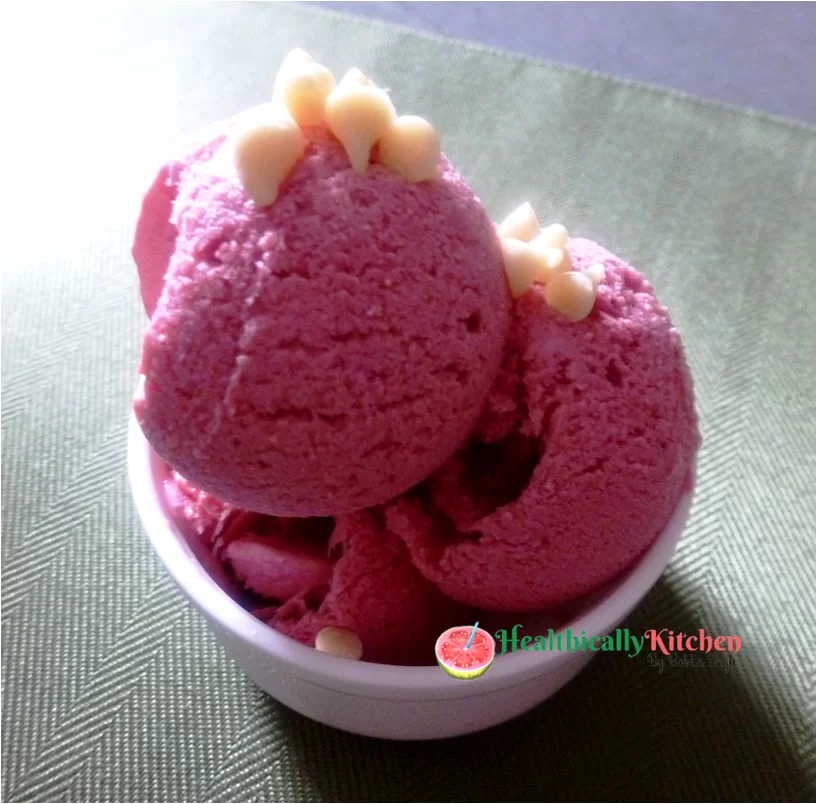 Easy Strawberry Icecream