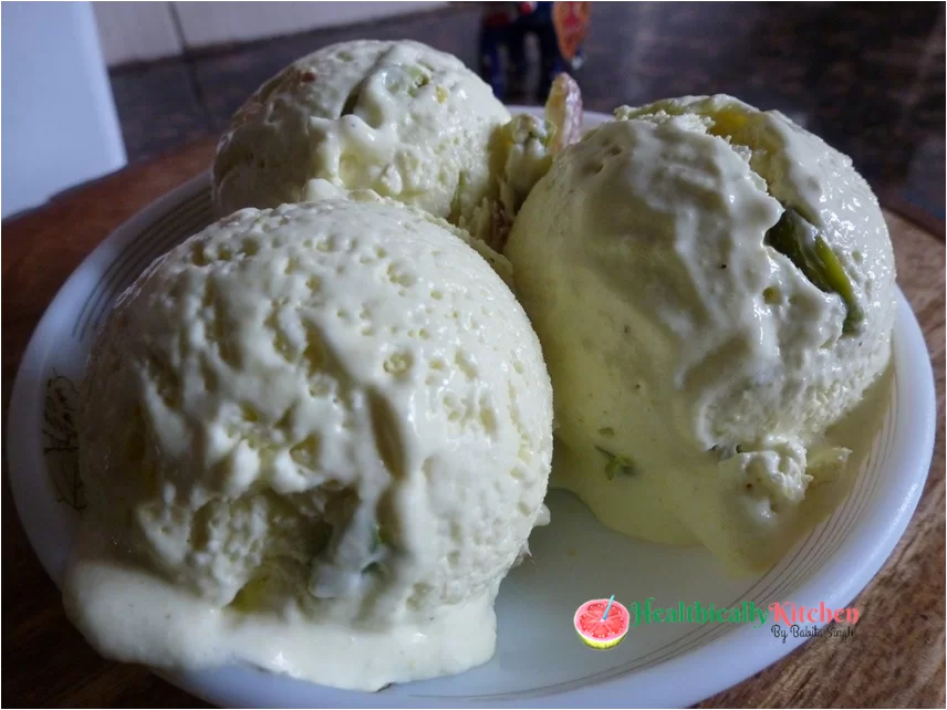 Healthy Lauki Ice Cream Recipe in 2 Flavours | No Cream Weight Loss Dessert 4 kesar flavoured lauki ice cream