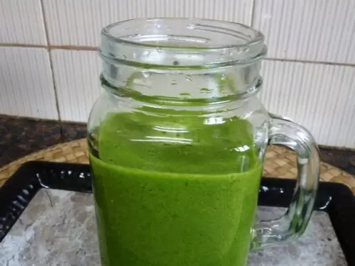 Spinach Apple Orange Smoothie (No Curd or Banana)| Easy Green Smoothie