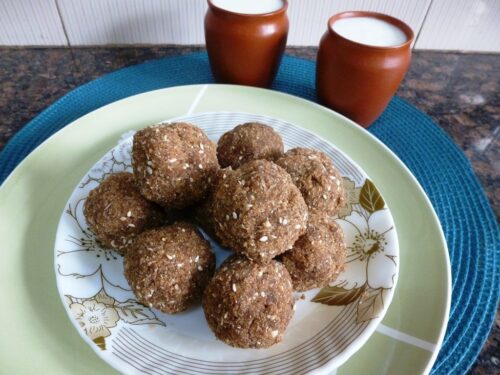 Healthy Multigrain Churma Ladoo | Healthy Indian Sweet for Summer