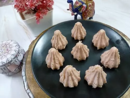 paneer gulkand modak