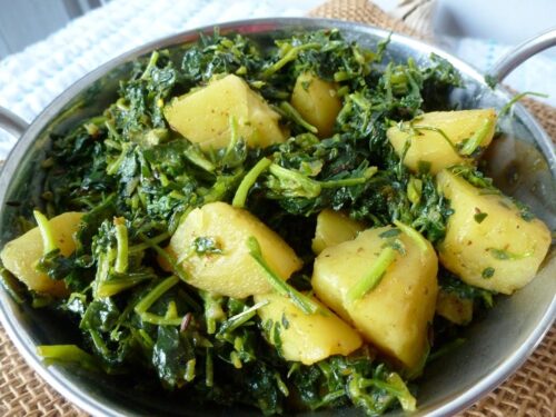 Aloo Methi Sabzi | Dry Potato Fenugreek Curry | Winter Special Healthy Recipe