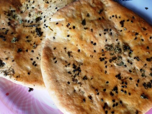 Crispy Amritsari Kulcha Recipe | Aloo Pyaz Stuffed Kulcha | Street Style at Home