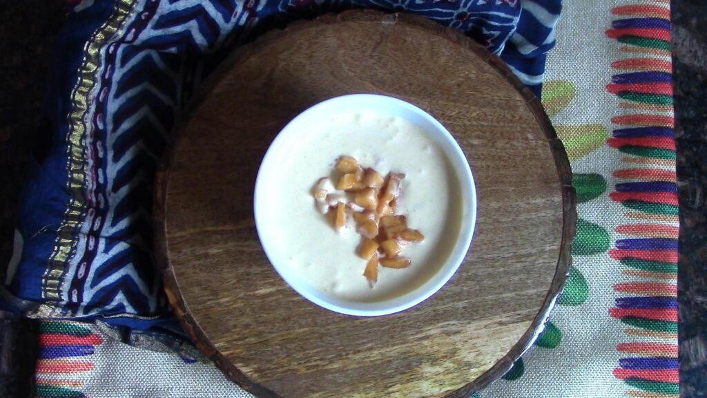 chikoo flavored dahi