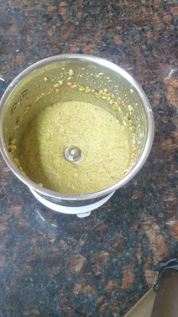 Sprouted Moong Dal Chilla | High Protein Breakfast for Weight Loss & Diabetics 3 paste of moong sprouts Healthically Kitchen
